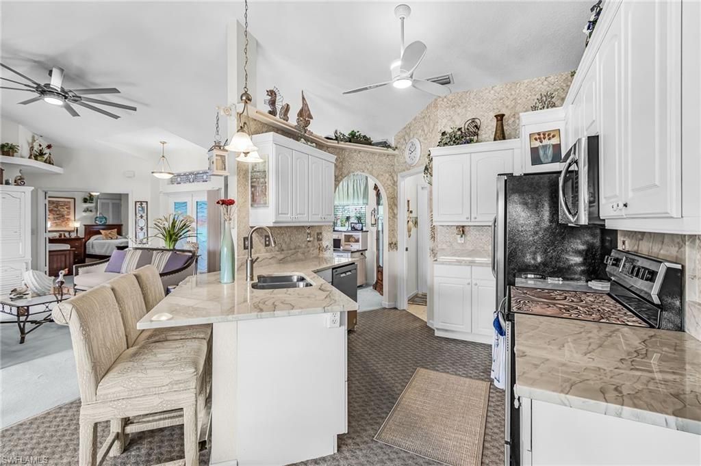 1840 NE 23rd Ter, Cape Coral, FL 33909 Photo