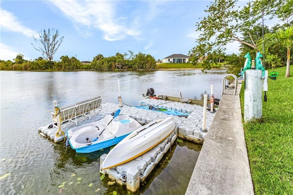 1840 NE 23rd Ter, Cape Coral, FL 33909 Photo