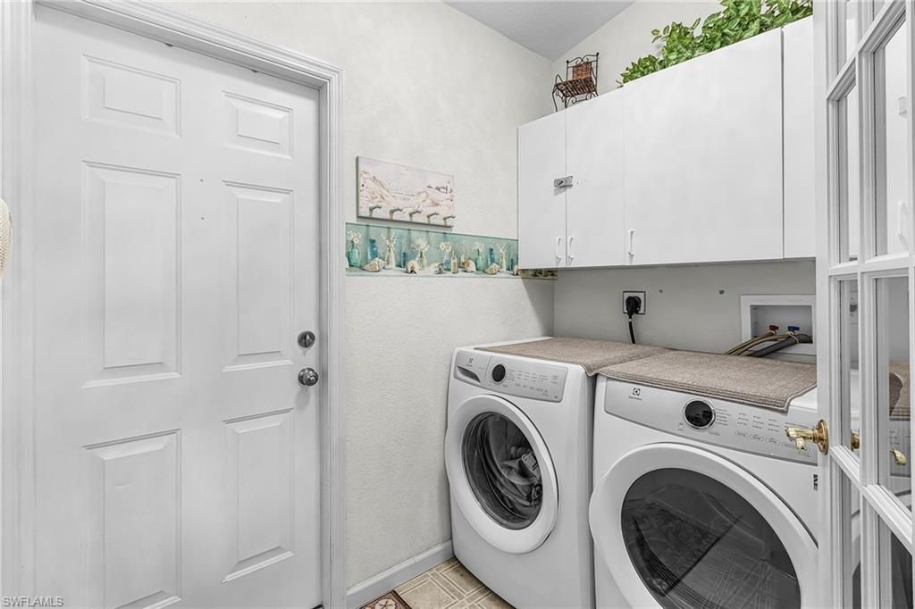 1840 NE 23rd Ter, Cape Coral, FL 33909 Photo