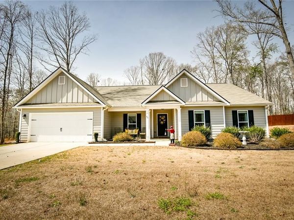 85 Westwood Street, Danielsville, GA 30633