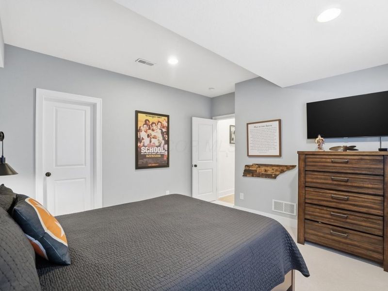 1915 Red Oak Street, Lewis Center, OH 43035 Photo 56