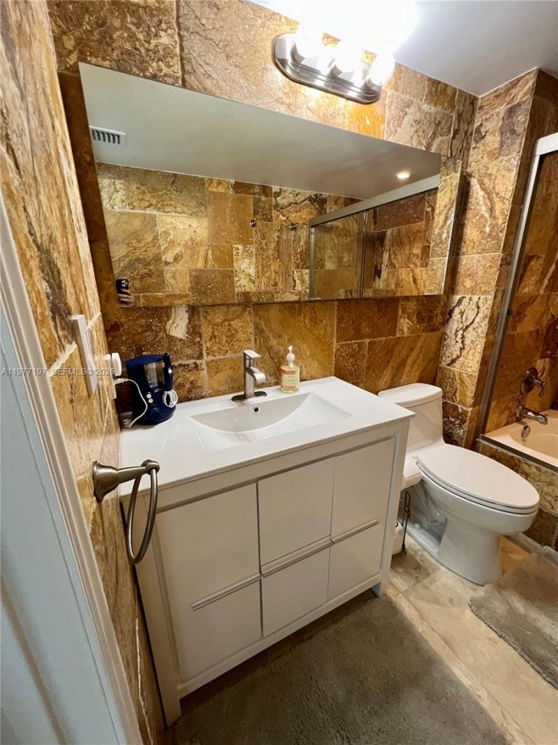 90 Alton Rd, Unit 3007, Miami Beach, FL 33139 Photo