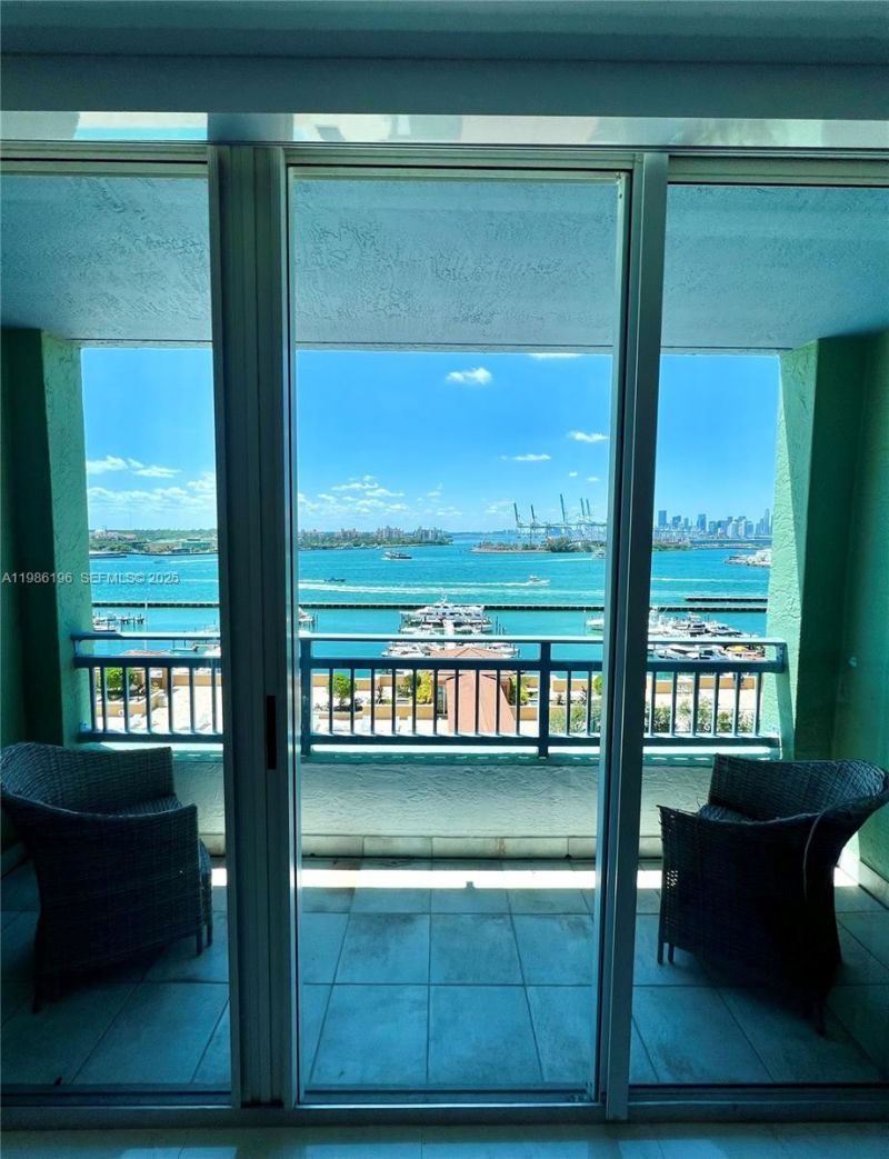 90 Alton Rd, Unit 1106, Miami Beach, FL 33139 Photo