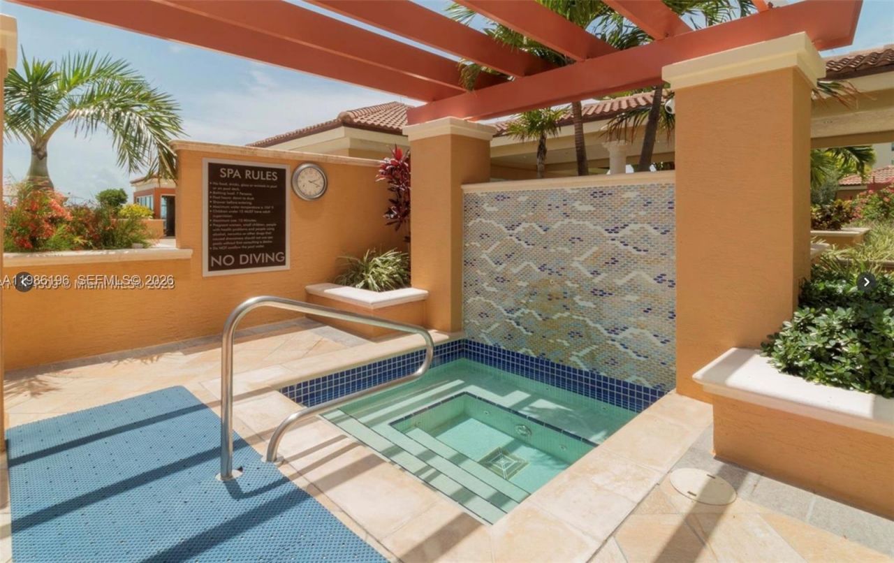 90 Alton Rd, Unit 1106, Miami Beach, FL 33139 Photo