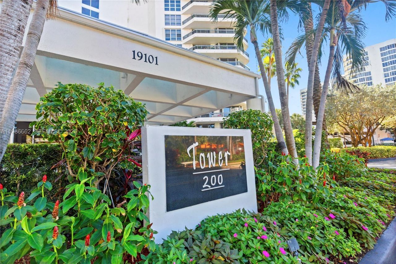19101 NE 36th Ct , Unit 409, Aventura, FL 33180 Photo