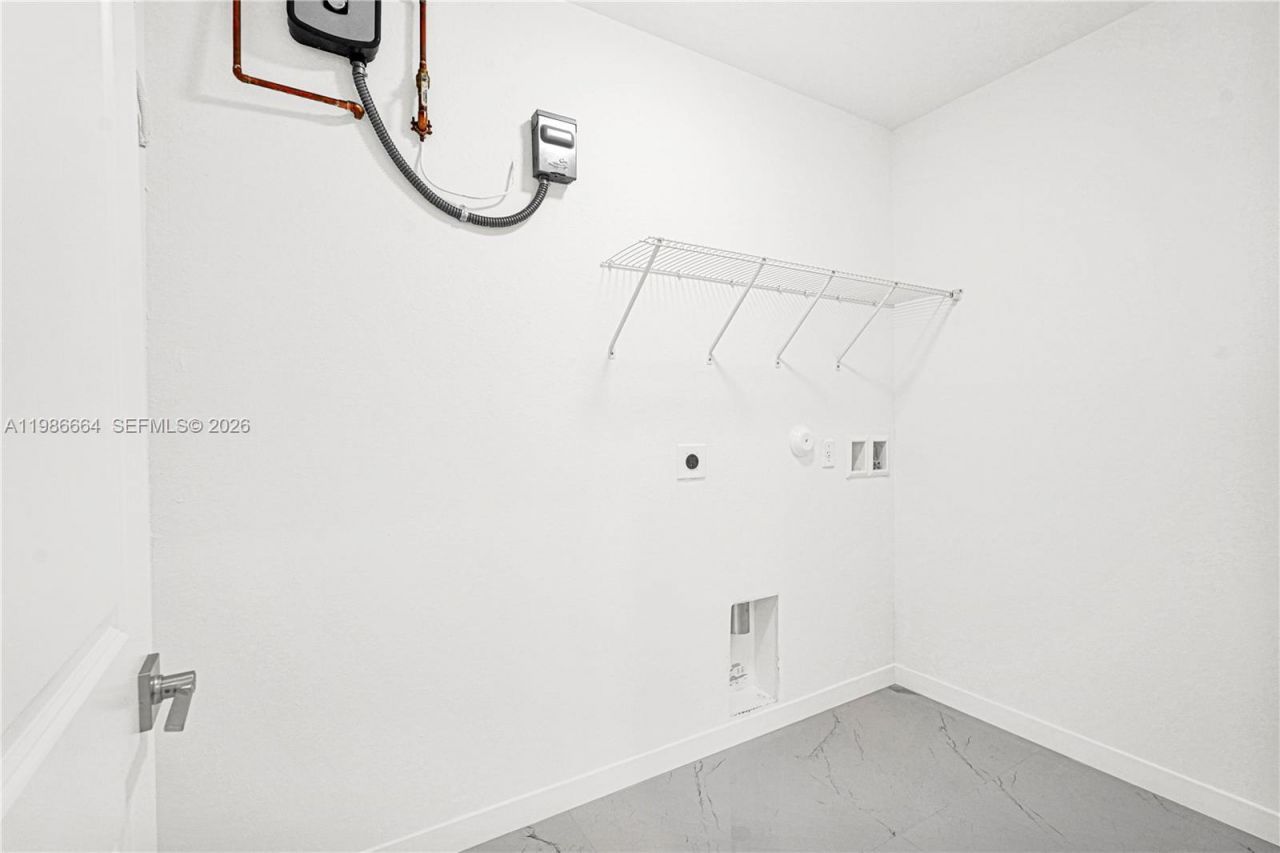 22445 SW 125th Ave , Unit 18A, Miami, FL 33170 Photo