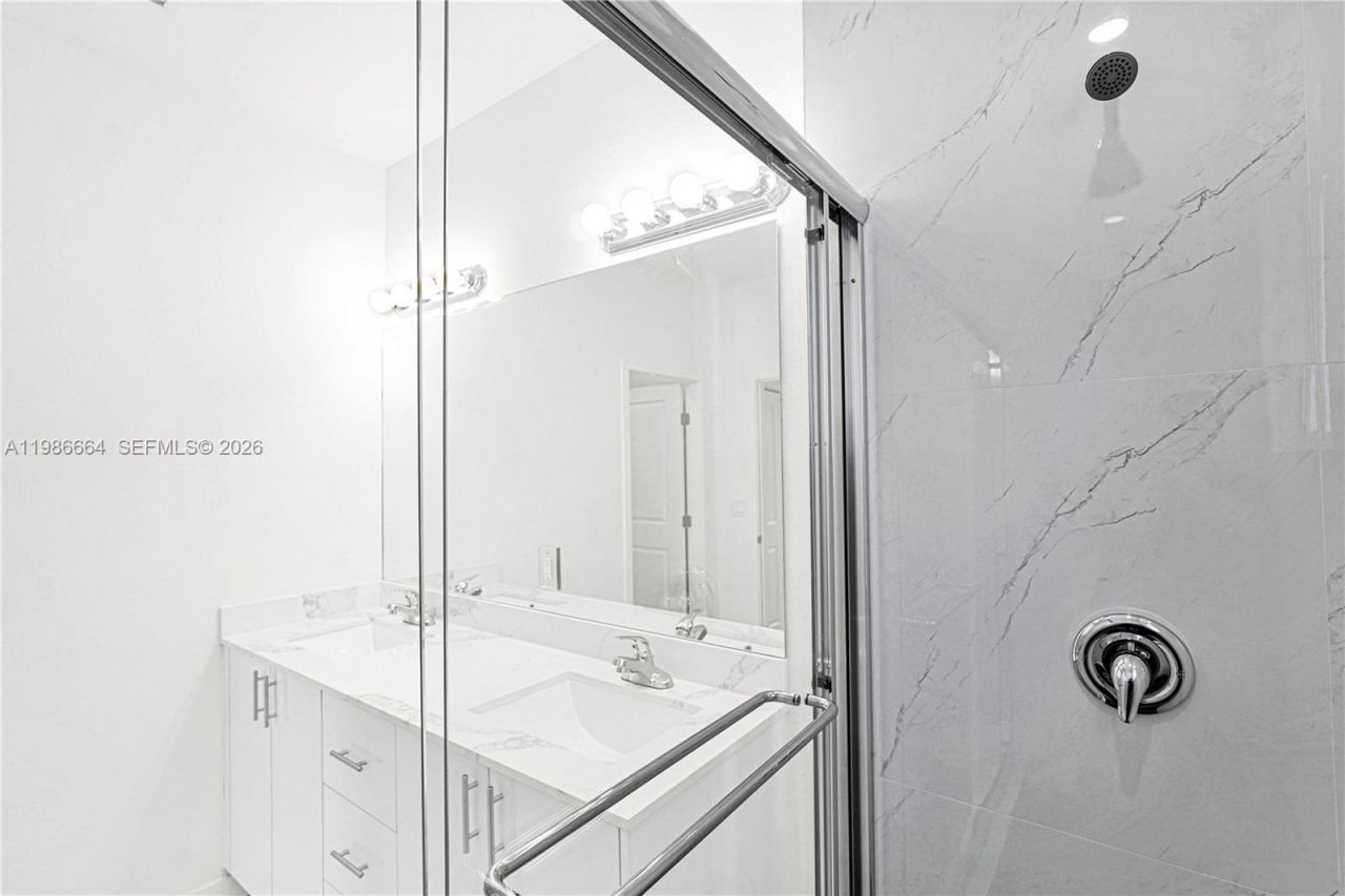 22445 SW 125th Ave , Unit 18A, Miami, FL 33170 Photo