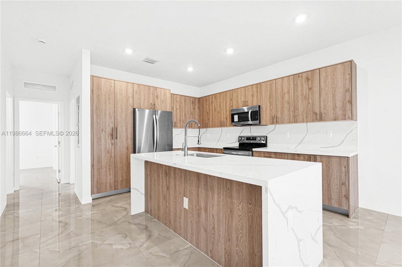 22445 SW 125th Ave , Unit 18A, Miami, FL 33170 Photo