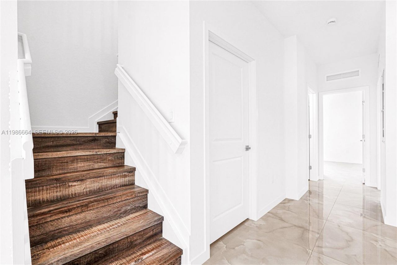 22445 SW 125th Ave , Unit 18A, Miami, FL 33170 Photo