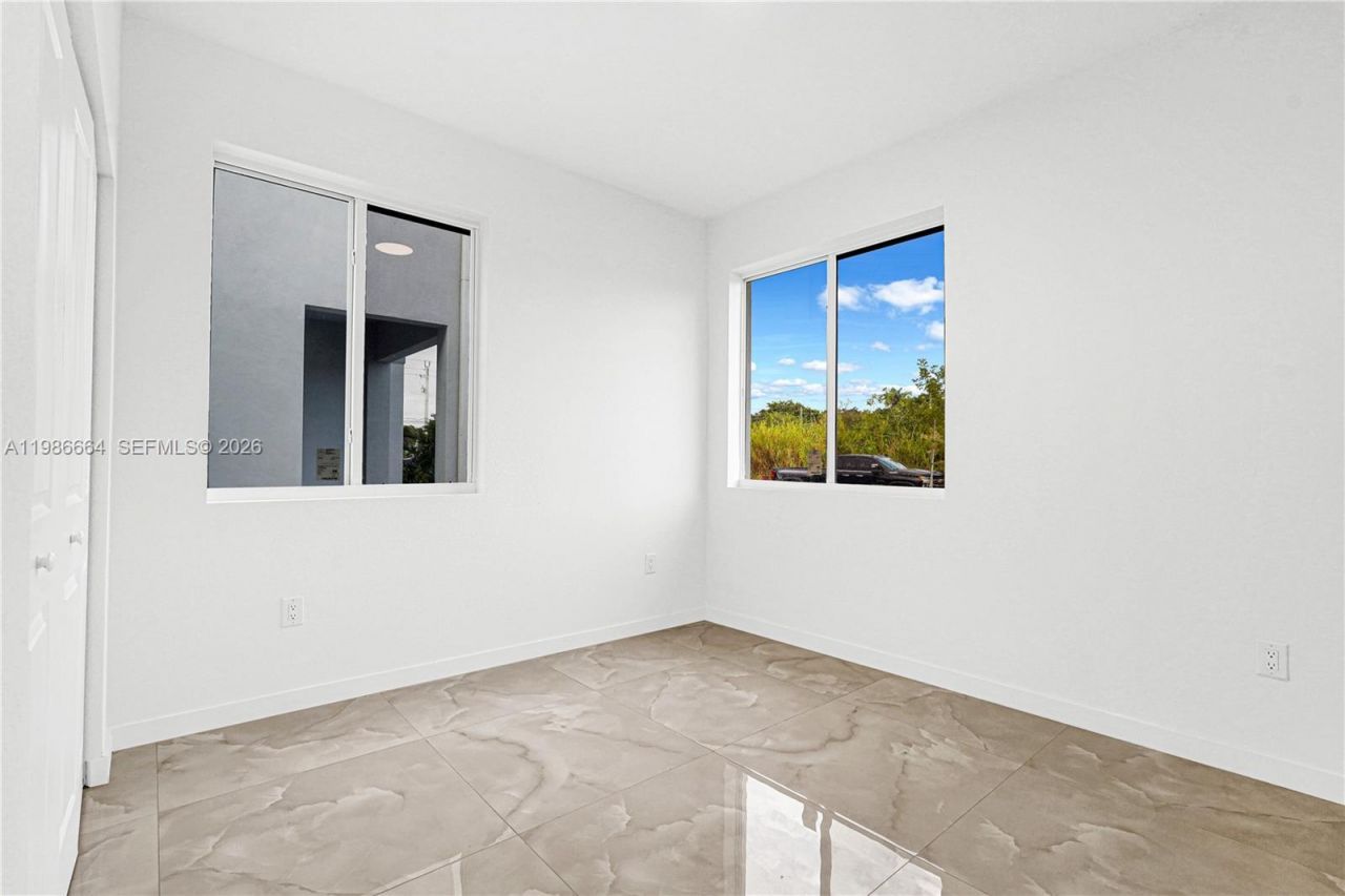 22445 SW 125th Ave , Unit 18A, Miami, FL 33170 Photo