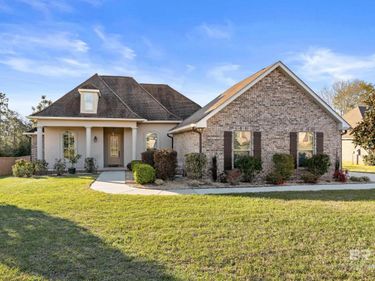 10712 Cresthaven Drive, Spanish Fort, AL 36527