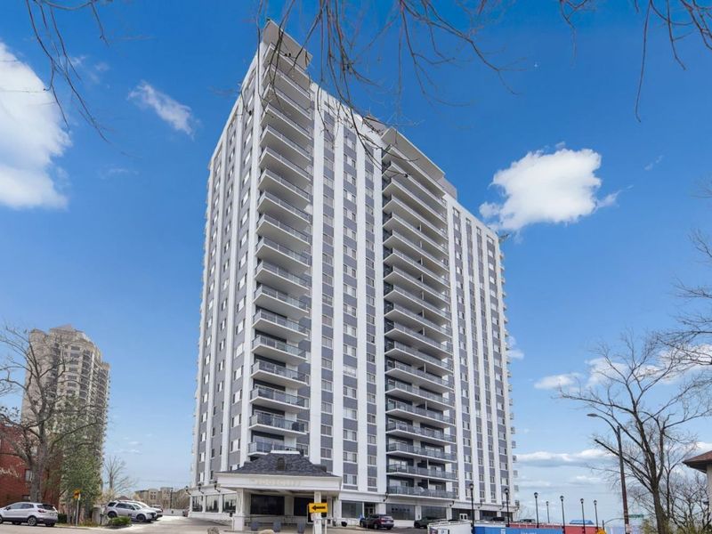 2200 Victory Parkway, Unit 806, Cincinnati, OH 45206 Photo 1