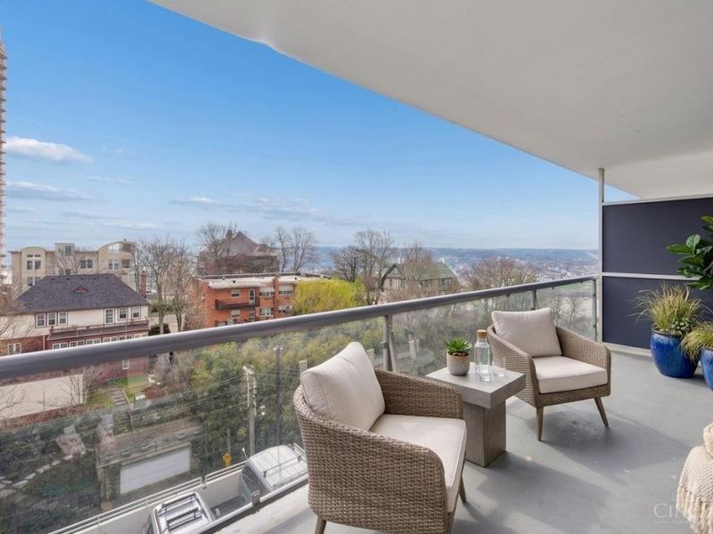 2200 Victory Parkway, Unit 806, Cincinnati, OH 45206 Photo 17