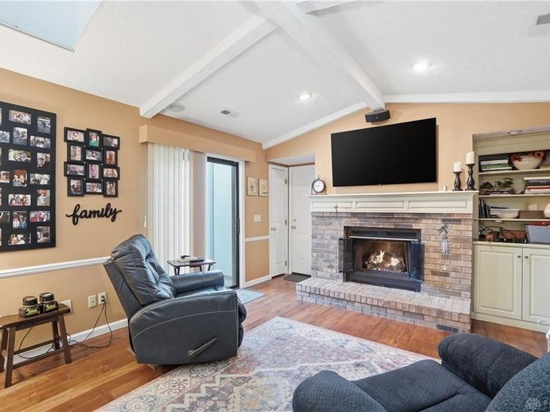 812 Pine Needles Drive, Dayton, OH 45458 Photo 14