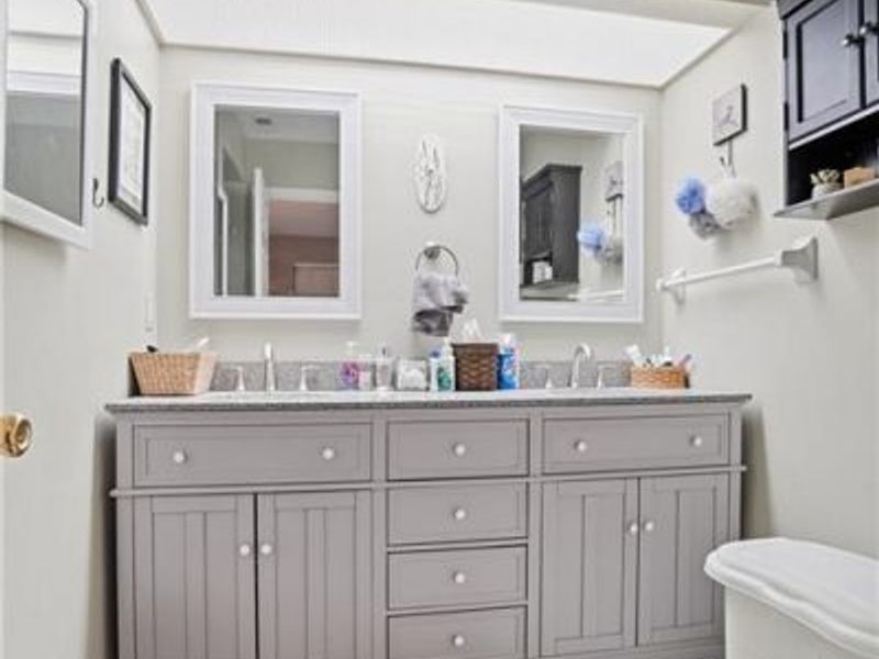 812 Pine Needles Drive, Dayton, OH 45458 Photo 20