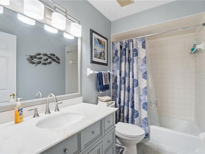 812 Pine Needles Drive, Dayton, OH 45458 Photo 23