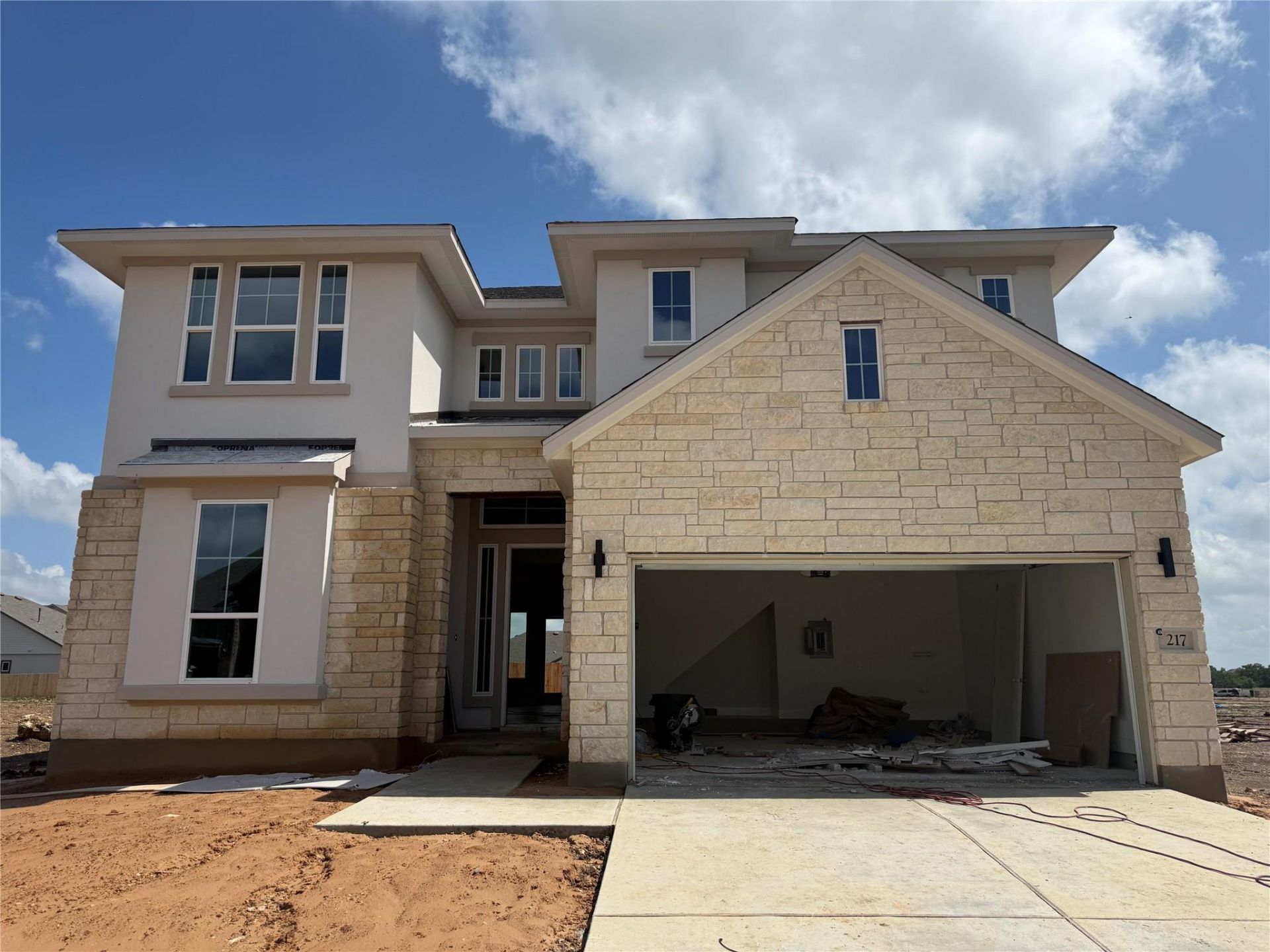 217 Montecido Dr, Liberty Hill, TX 78642 Main Photo
