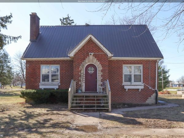 2510 Washington Street, Columbus City, IA 52737