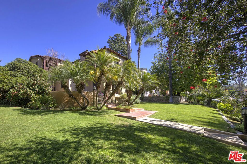 885 Cumberland Road, Glendale, CA 91202 Main Photo