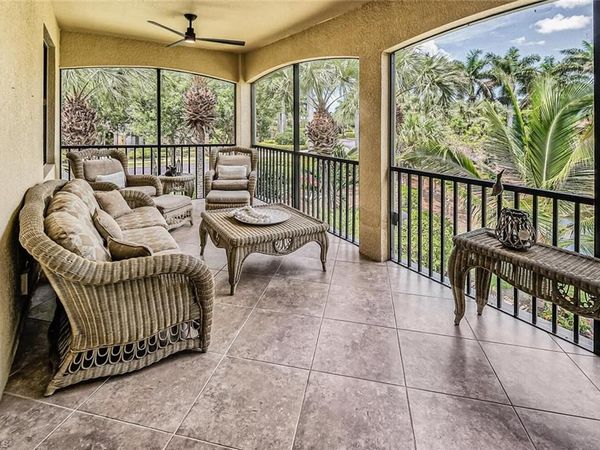 9107 Napoli CT, Unit 201, NAPLES, FL 34113
