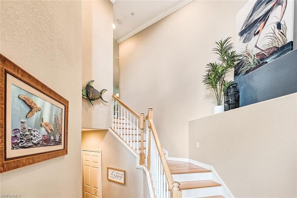 9107 Napoli Ct, Unit 201, Naples, FL 34113 Photo