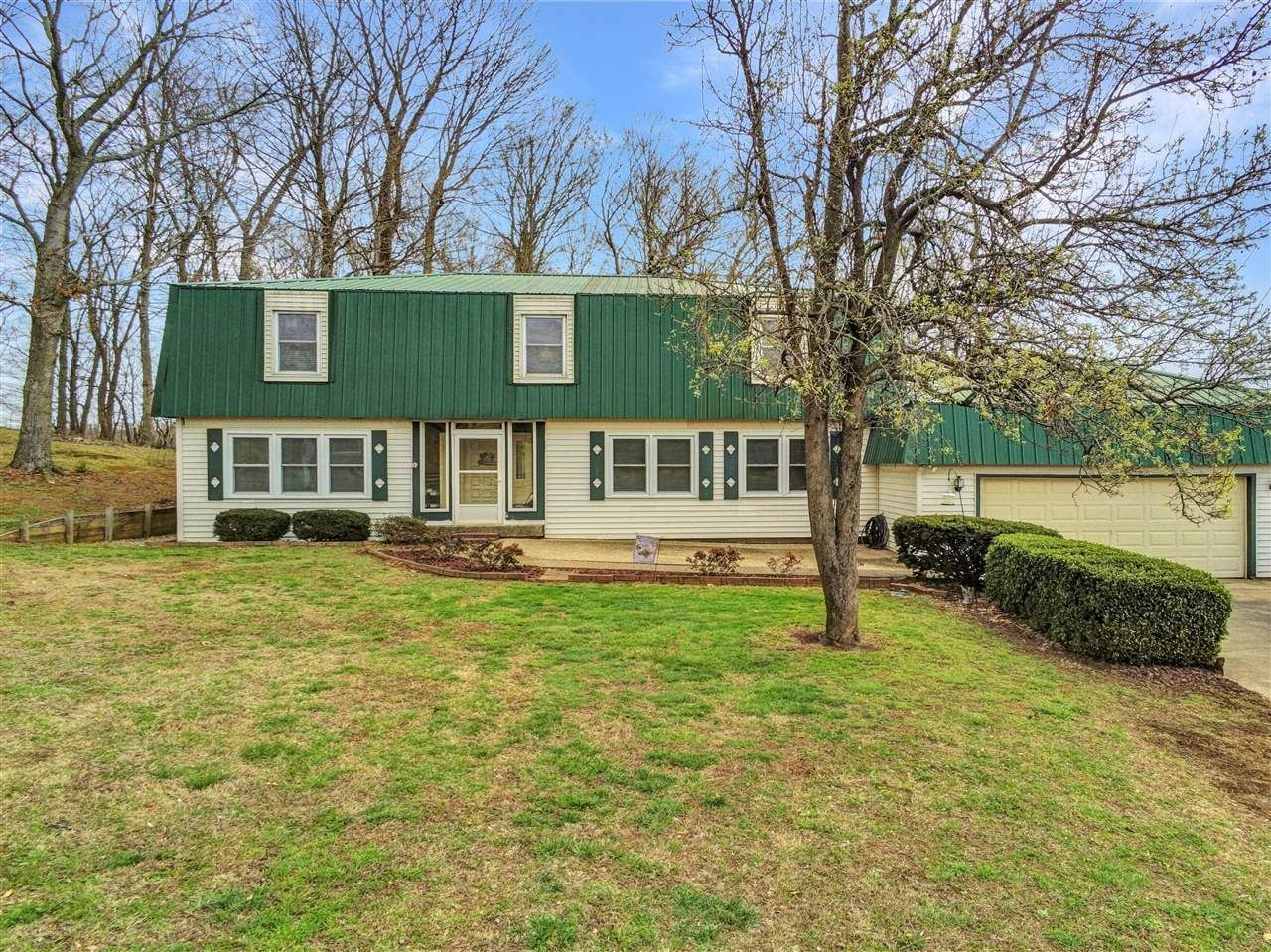 2752 Rocky Hill Road , Glasgow, KY 42141 Main Photo