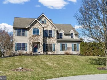 33 BANDON CIRCLE, WEST GROVE, PA 19390