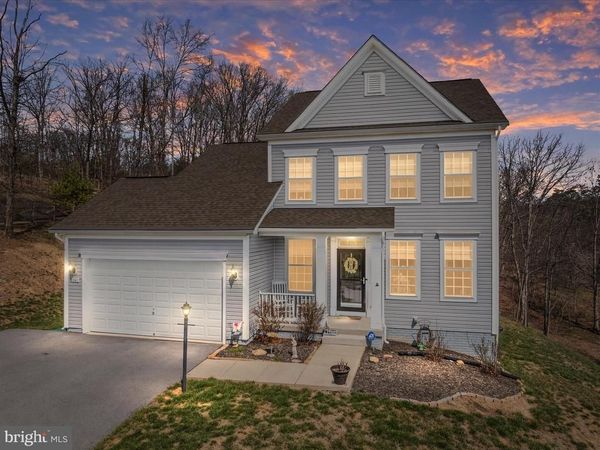 1041 W MASTERS DRIVE, CROSS JUNCTION, VA 22625