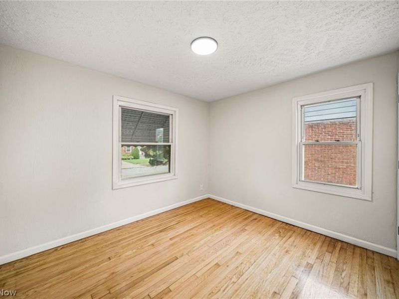 3983 E 176th Street , Cleveland, OH 44128 Photo 10