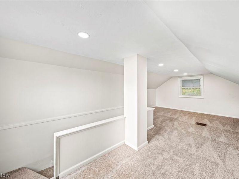 3983 E 176th Street , Cleveland, OH 44128 Photo 15