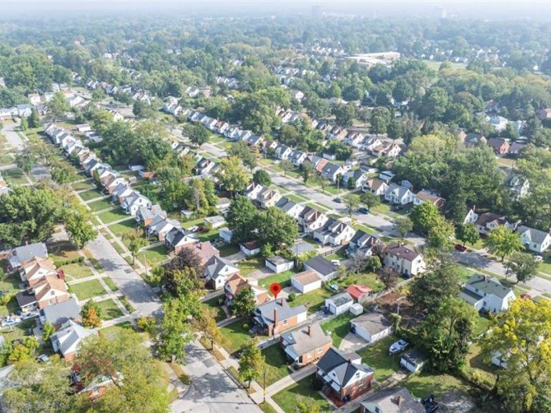 3983 E 176th Street , Cleveland, OH 44128 Photo 27