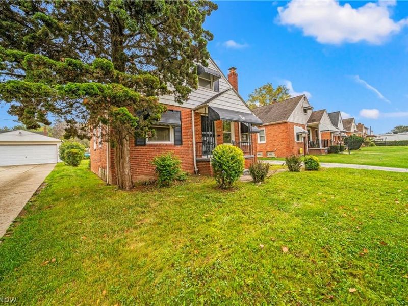 3983 E 176th Street , Cleveland, OH 44128 Photo 3