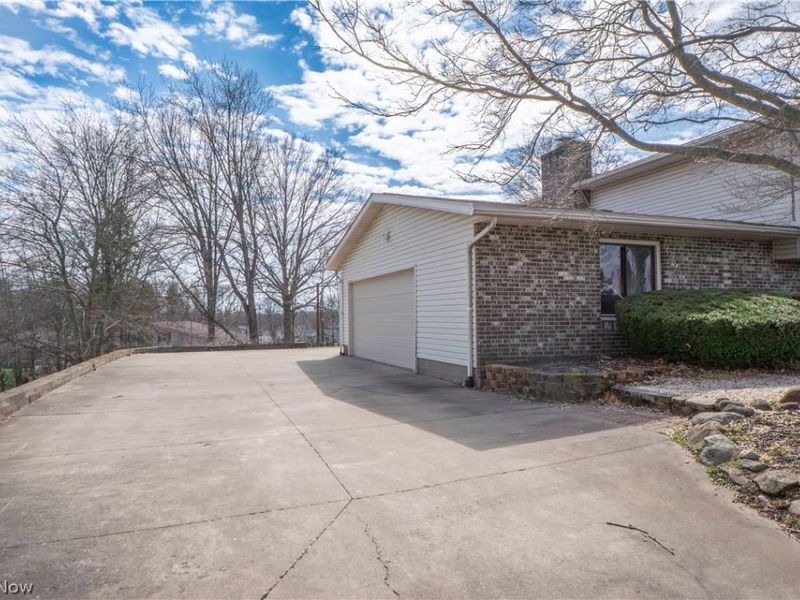 3878 Sprucehaven Street NW, Uniontown, OH 44685 Photo 37