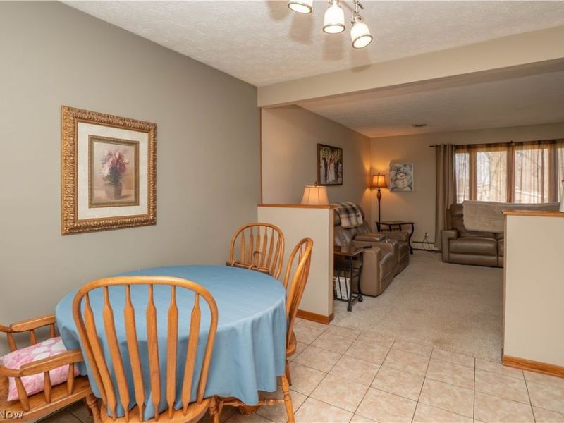 3878 Sprucehaven Street NW, Uniontown, OH 44685 Photo 8