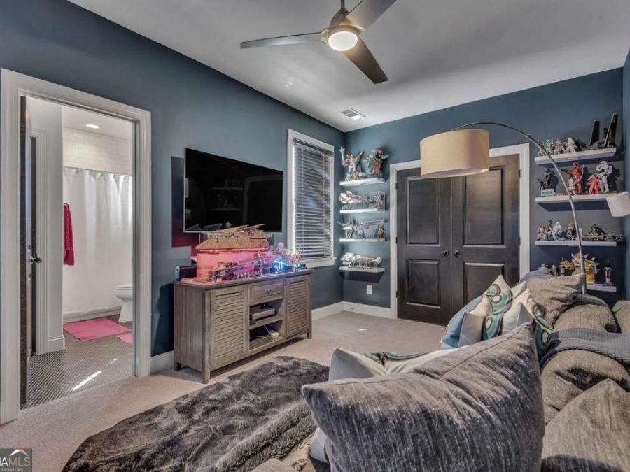 Property Image 25