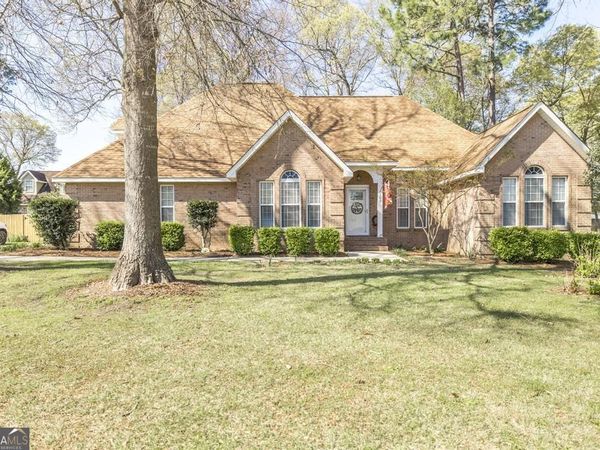 105 Kentucky Downs, Perry, GA 31069