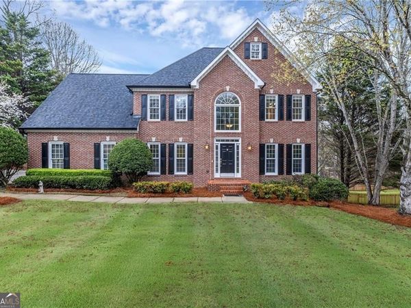 100 Penwick Drive, Roswell, GA 30075