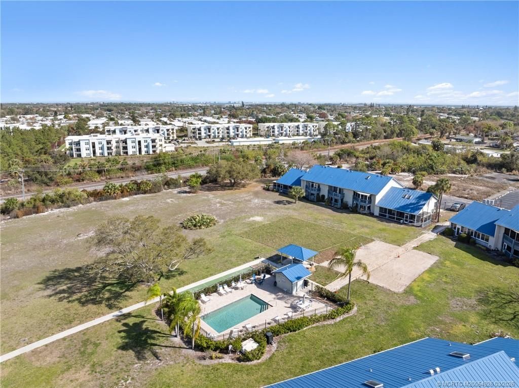 1560 NE 12th Terrace, Unit D9, Jensen Beach, FL 34957 Photo