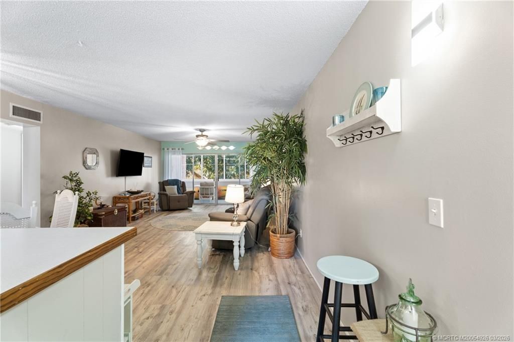 1560 NE 12th Terrace, Unit D9, Jensen Beach, FL 34957 Photo