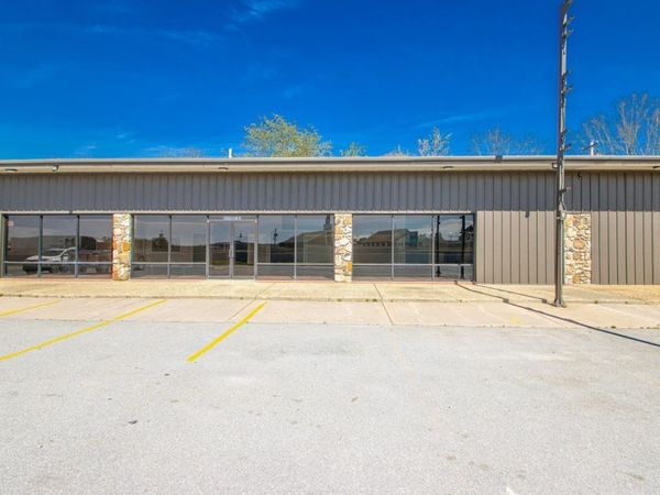 15522 W South St , Benton, AR 72019