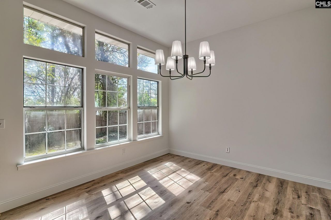 36 Saint Albans Road  Photo 10