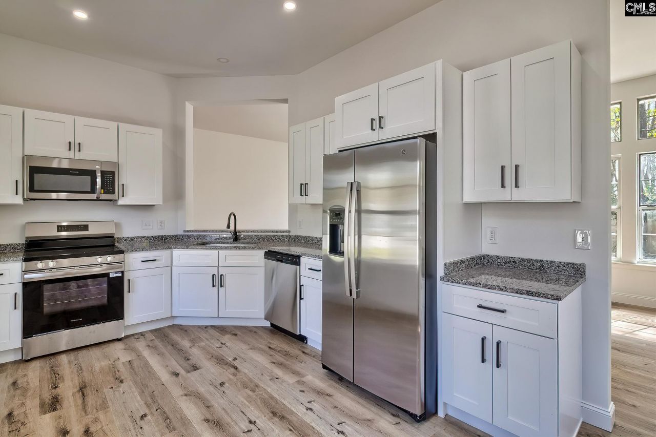 36 Saint Albans Road  Photo 14