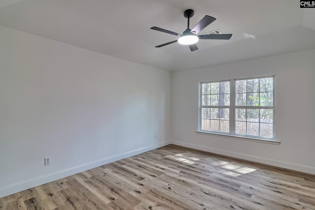 36 Saint Albans Road  Photo 22