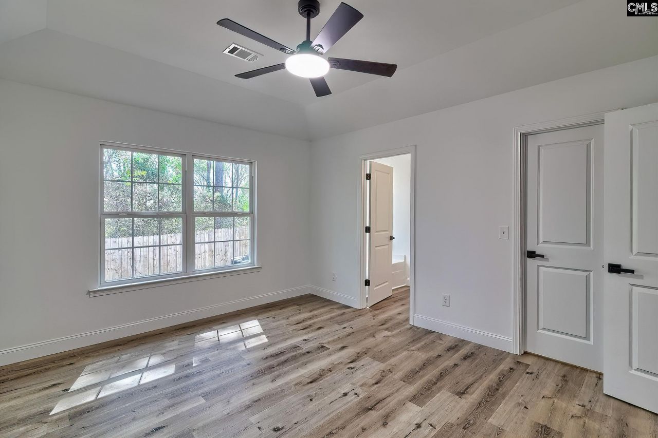 36 Saint Albans Road  Photo 23