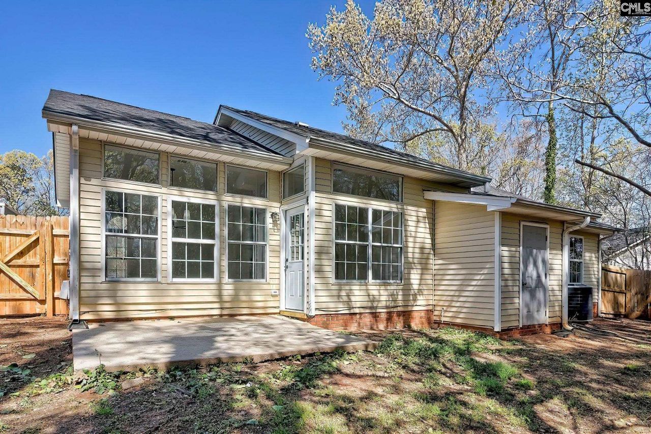 36 Saint Albans Road  Photo 28