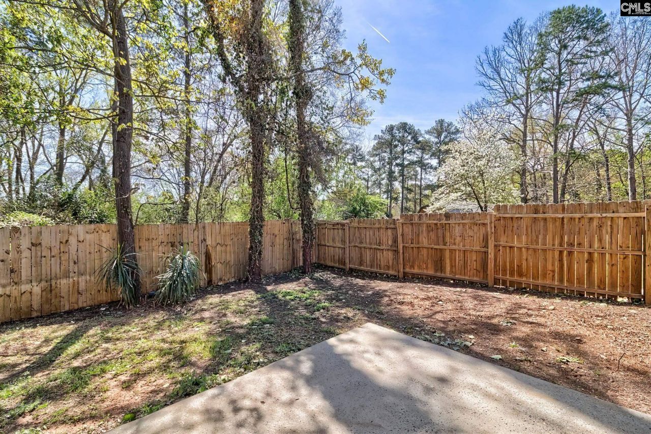 36 Saint Albans Road  Photo 32