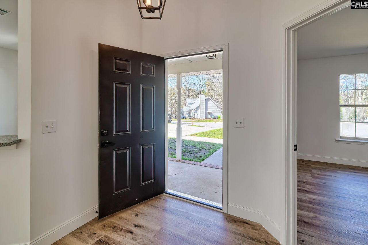 36 Saint Albans Road  Photo 6