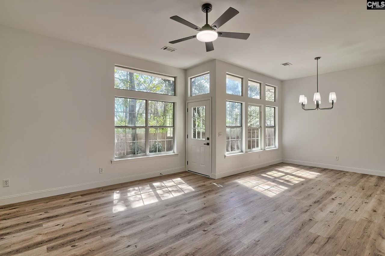 36 Saint Albans Road  Photo 8