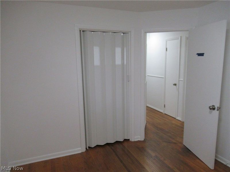 330 Paul Street , Bedford, OH 44146 Photo 19