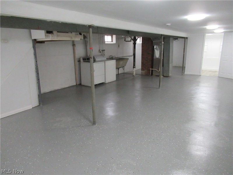 330 Paul Street , Bedford, OH 44146 Photo 22